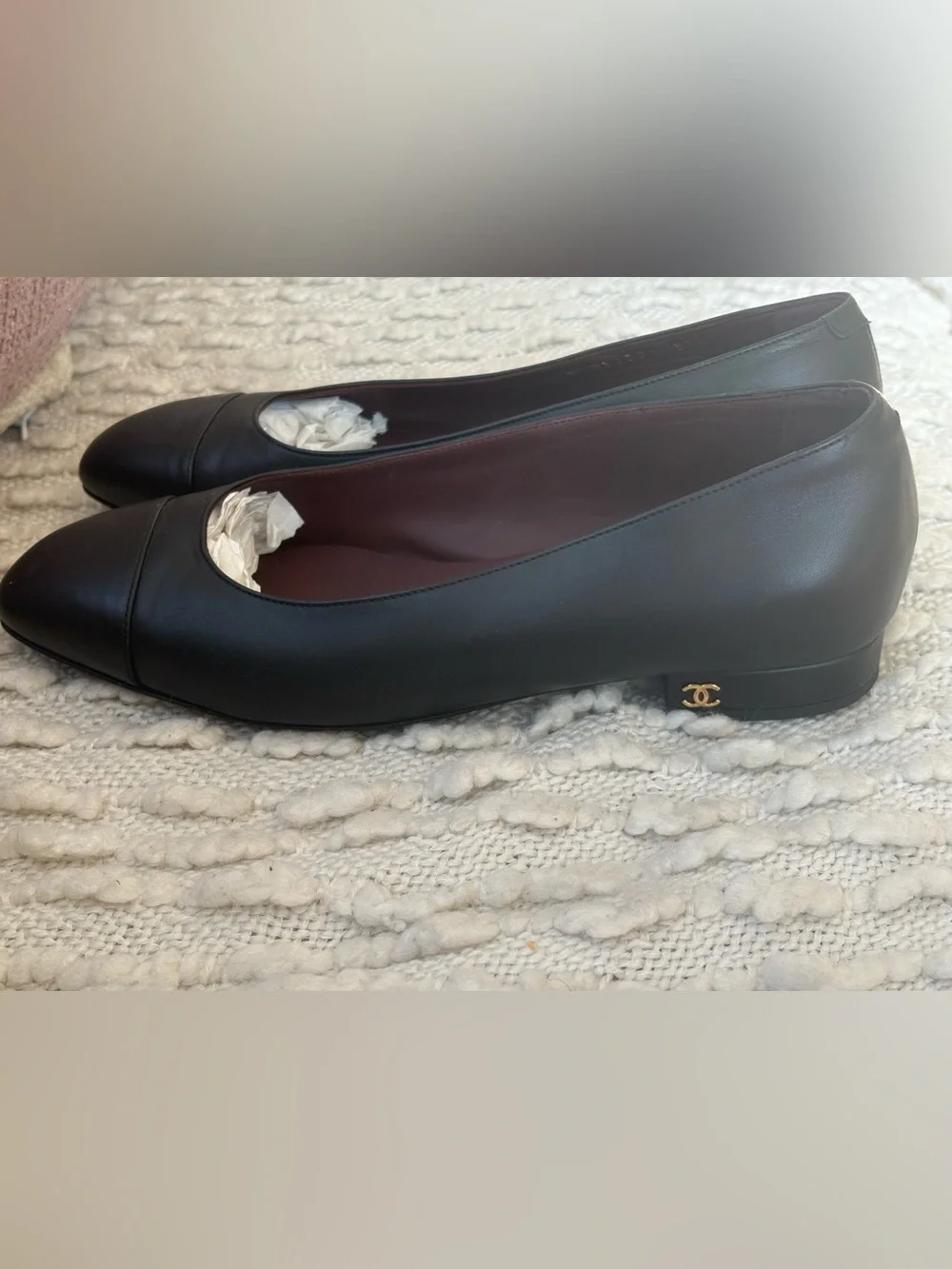 CHANEL Black Leather Ballet Flats with Gold CC Heel Accent
